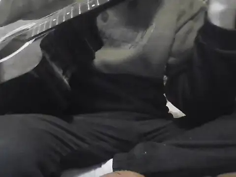 AlferezzSolvajo online show from October 2025 08:26:01 AM