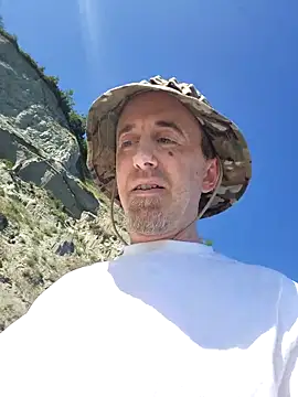 drummer9 online show from May 2026 11:02:01 PM