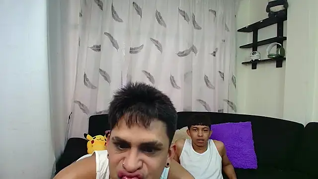 twinkmilk  online show from February 2025 12:01:02 PM