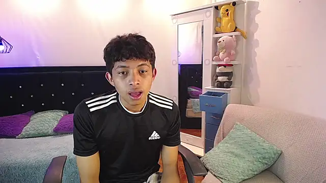 twinkmilk  online show from March 2025 12:37:02 AM