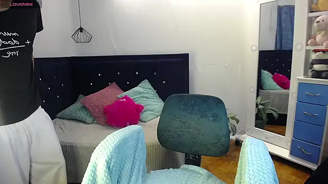 twinkmilk  online show from March 2025 12:35:02 PM