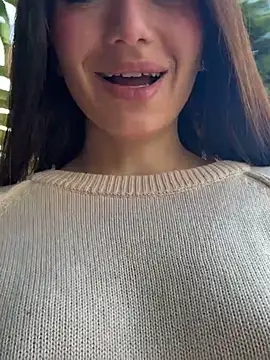 Maddy Jones online show from January 2025 08:01:02 PM