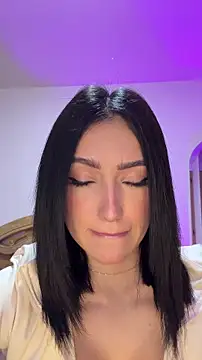 Maddy Jones online show from March 2026 11:12:02 PM