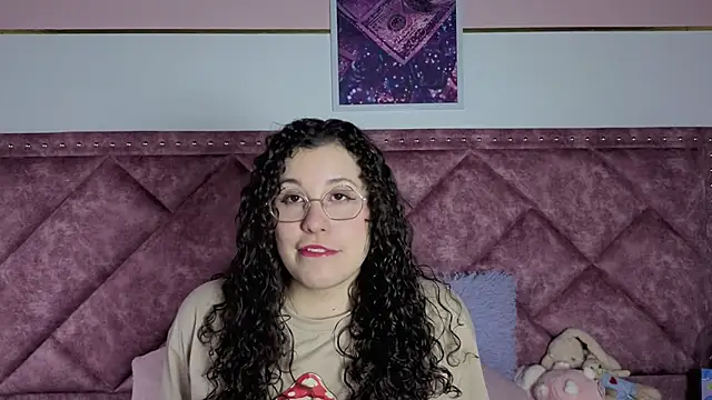 Charlotte  Miller online show from September 2025 11:21:01 AM