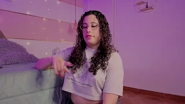 Snapshot of Charlotte__Miller chatting on February 2026 11:50:01 AM Charlotte Miller online show from February 2026 11:50:01 AM