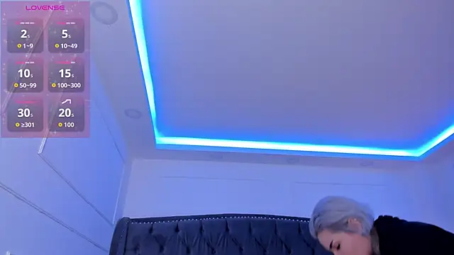 jinxv nuss online show from October 2025 11:06:02 AM