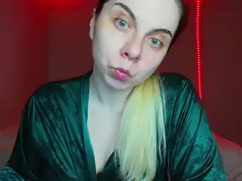 HappyIva online show from February 2025 02:38:01 AM