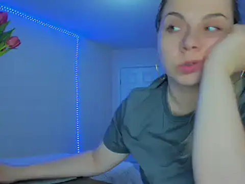 HappyIva online show from March 2025 06:59:02 AM