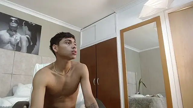 adam piarse01 online show from September 2025 01:49:01 PM