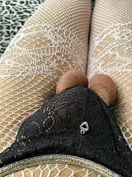 k4ty-X online show from January 2025 05:37:01 PM