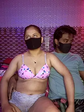 Snapshot of Hot_Nila chatting on June 2026 02:45:02 AM Hot Nila online show from June 2026 02:45:02 AM