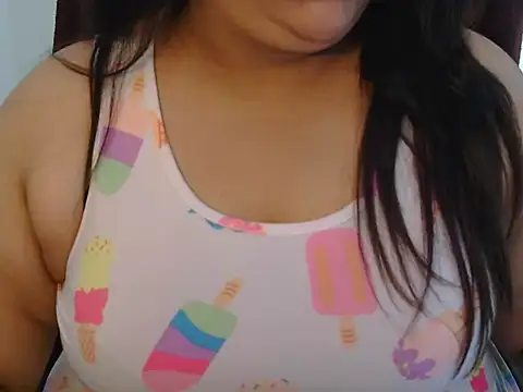 Jenny lovee online show from April 2026 11:05:01 AM