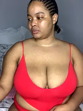Snapshot of sexytinashe21 chatting on October 2025 08:51:02 PM sexytinashe21 online show from October 2025 08:51:02 PM