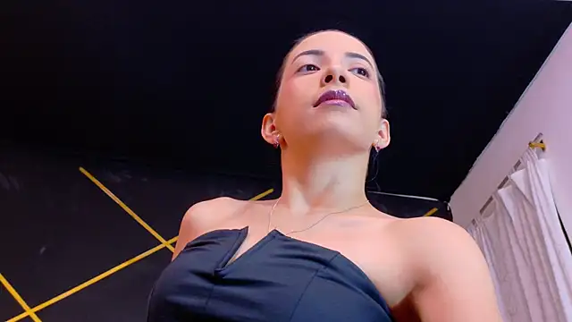 amabel zambrano online show from May 2026 09:03:02 AM
