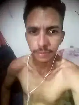 MagrinhoSaradoo online show from February 2025 08:32:01 PM