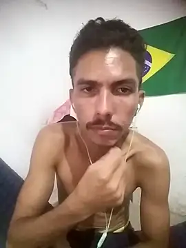 MagrinhoSaradoo online show from February 2025 09:32:01 AM