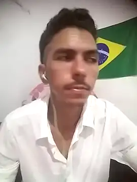 MagrinhoSaradoo online show from March 2025 12:22:02 PM