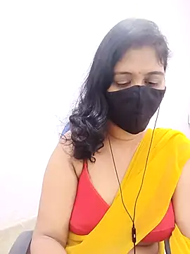 Lucky-Deepthi online show from October 2025 10:54:02 PM