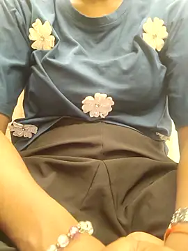 Snapshot of Barbie_183 chatting on September 2025 05:07:01 AM Barbie 183 online show from September 2025 05:07:01 AM