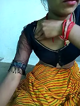 Amaya Bajwa online show from February 2025 11:47:02 AM