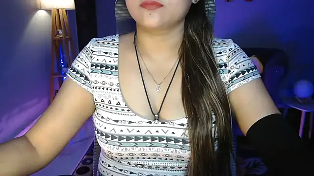 Snapshot of Mitikaa chatting on June 2026 01:09:02 PM Mitikaa online show from June 2026 01:09:02 PM