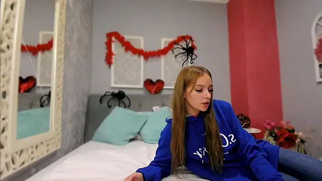 Snapshot of LustyRosee chatting on October 2025 03:30:02 PM LustyRosee online show from October 2025 03:30:02 PM