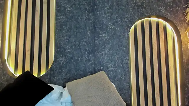 sara  jones gh online show from January 2025 11:03:01 PM