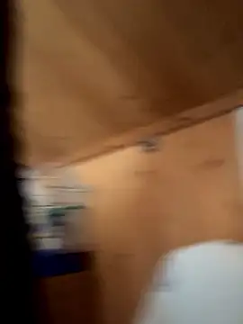 mewKate online show from November 2025 10:10:02 AM