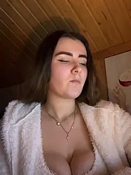 mewKate online show from February 2026 03:51:02 PM