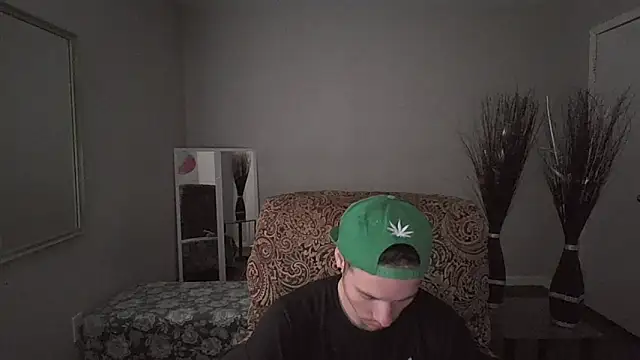 azzel19 online show from January 2025 09:07:01 PM