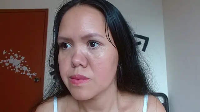 marilynbeautifullyhairy online show from February 2025 01:57:01 PM