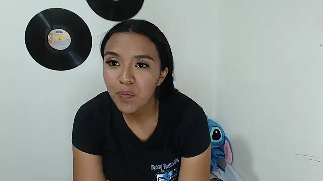 giselao online show from February 2025 02:04:01 AM