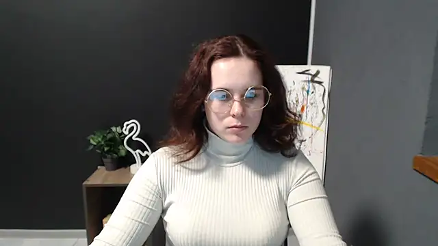 Snapshot of mini_girly chatting on February 2025 01:40:02 PM mini girly online show from February 2025 01:40:02 PM