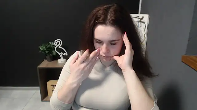 Snapshot of mini_girly chatting on February 2025 04:14:02 PM mini girly online show from February 2025 04:14:02 PM
