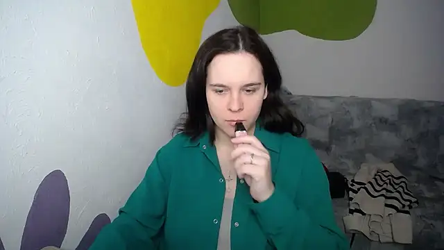 Snapshot of mini_girly chatting on January 2026 12:31:01 PM mini girly online show from January 2026 12:31:01 PM
