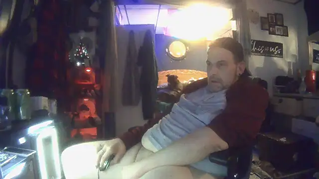 MacGayver1977 online show from March 2025 04:36:02 AM