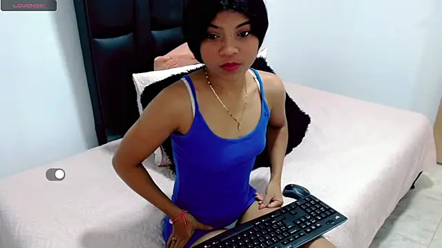 Snapshot of mia_grey01 chatting on January 2025 12:31:01 PM mia grey01 online show from January 2025 12:31:01 PM