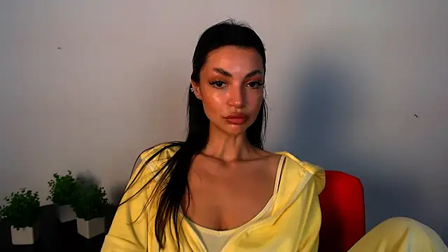 Lexi Jous online show from May 2026 12:01:01 PM