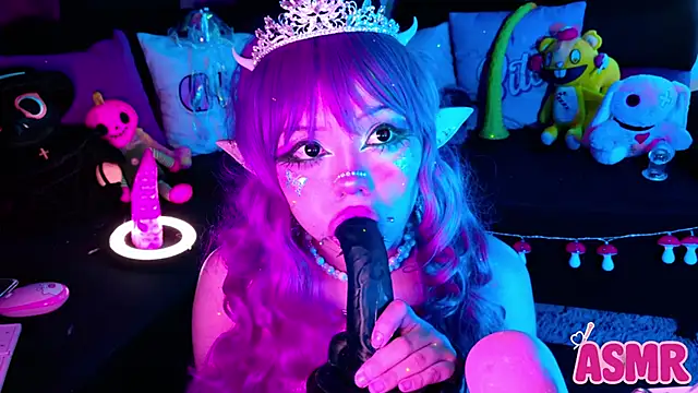 LaytonBox online show from October 2025 02:21:02 PM