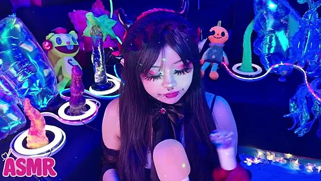 LaytonBox online show from January 2026 01:05:01 PM