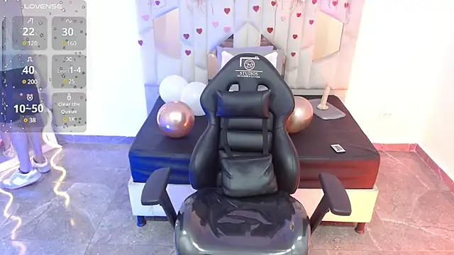 Axel tay online show from February 2025 03:17:02 AM