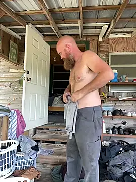 32XRedBeard online show from April 2026 08:44:01 PM