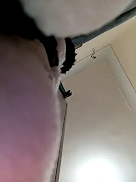 Samara-Bella online show from December 2025 04:09:01 AM