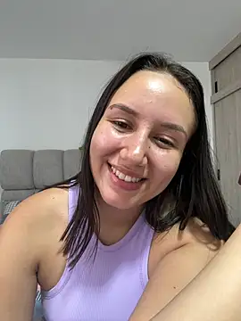 Jullya x online show from July 2026 09:32:02 PM