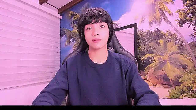 AllanYong18 online show from February 2025 12:31:02 AM