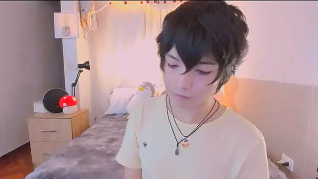 AllanYong18 online show from March 2026 09:47:01 AM