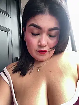 karla hotgirl online show from April 2026 10:01:01 PM