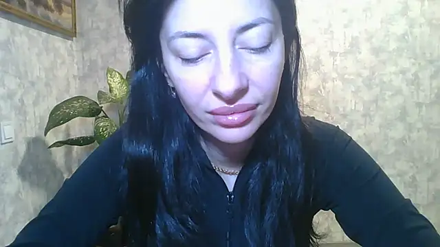 LissaBlossom online show from October 2025 05:30:02 AM