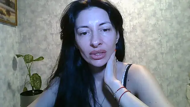 LissaBlossom online show from May 2026 03:49:01 PM