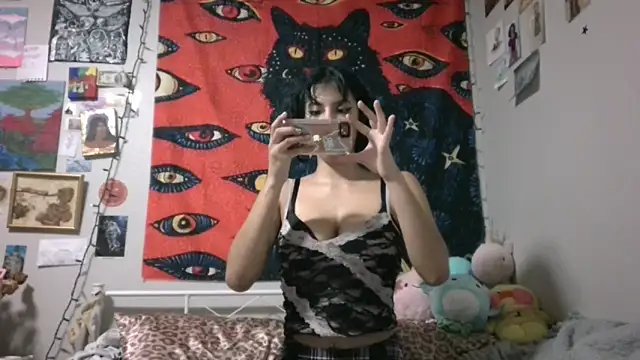 Snapshot of Rubyred2369 chatting on January 2025 12:39:01 AM Rubyred2369 online show from January 2025 12:39:01 AM